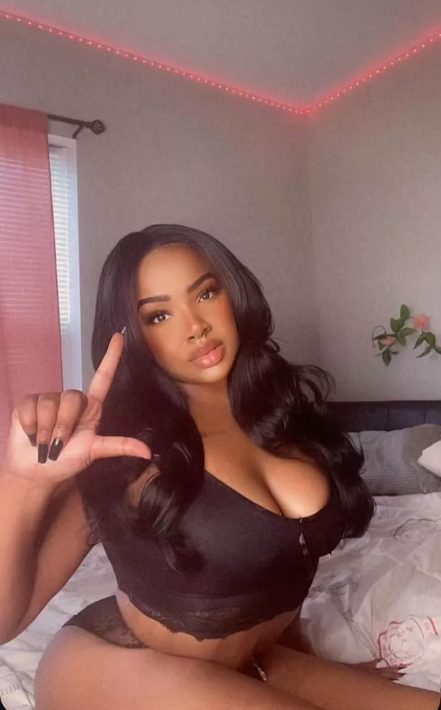 🤑 Good boys send on Send Sunday. Are you a good boy? 🤔 Prove it! 💸