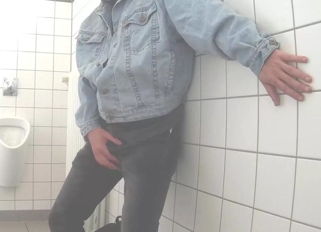 got horny in a public toilet