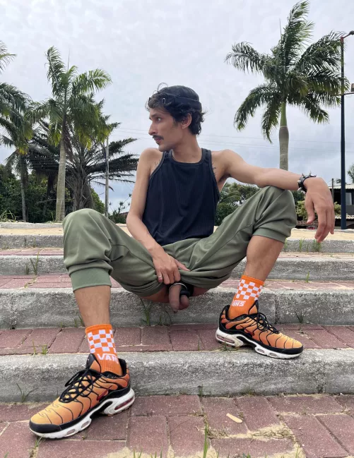 Hanging out 🫢😛😵‍💫