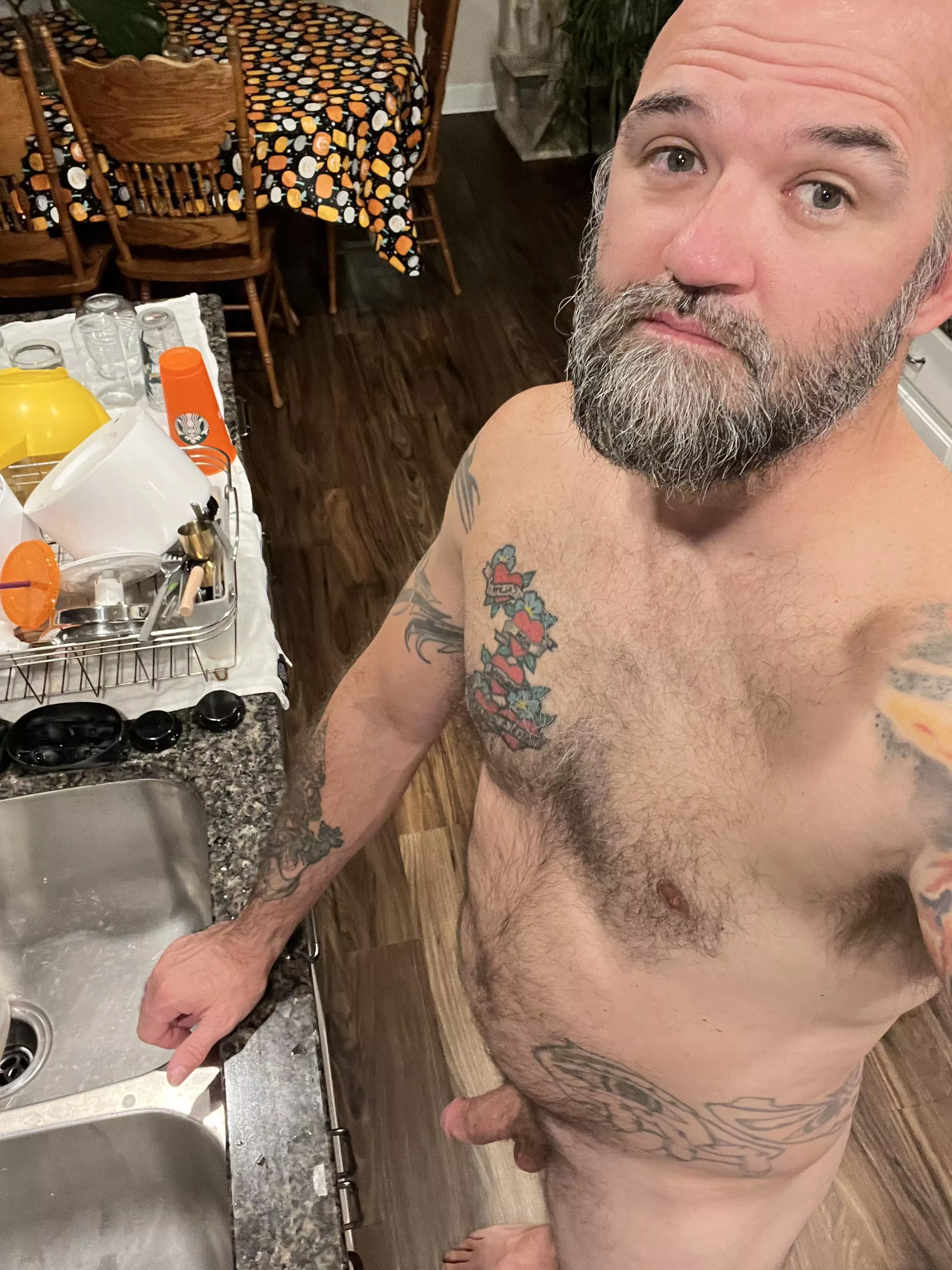 Happy Saturday doing dishes 