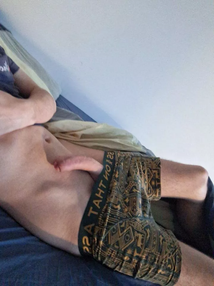 Heeft iemand zin in twink?