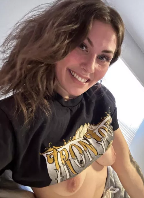 Hello from Iowa 🌽😊 where are you from?