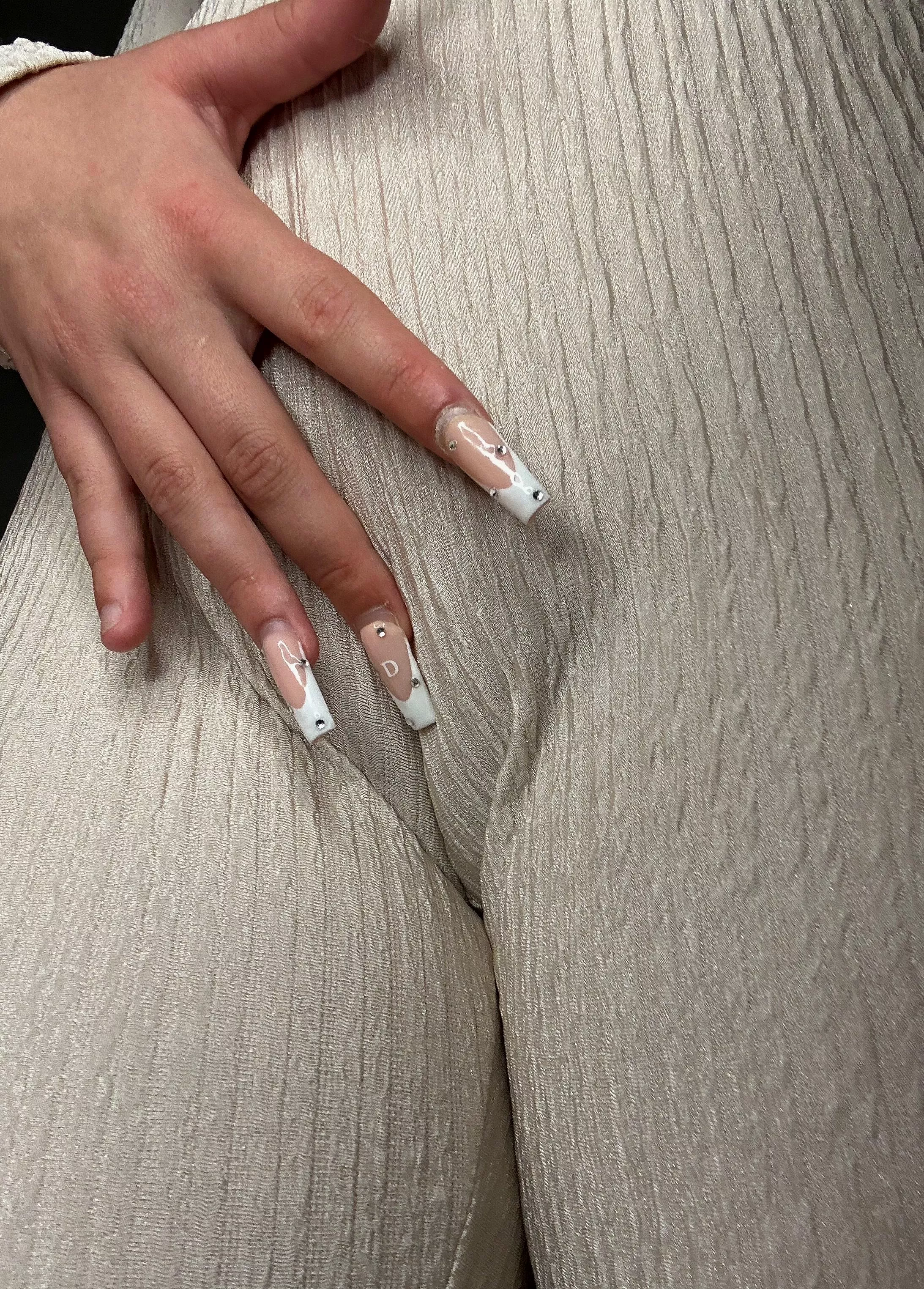 Here is my 18yo cameltoe 