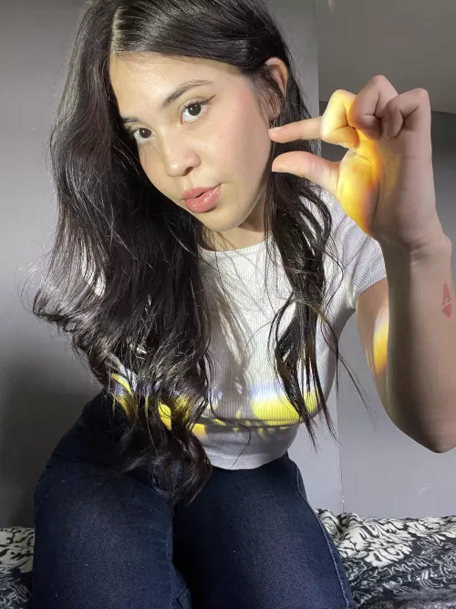 Hey loser 🤏🏻 say ME if your sad lil pathetic useless shrimp deserves humillation