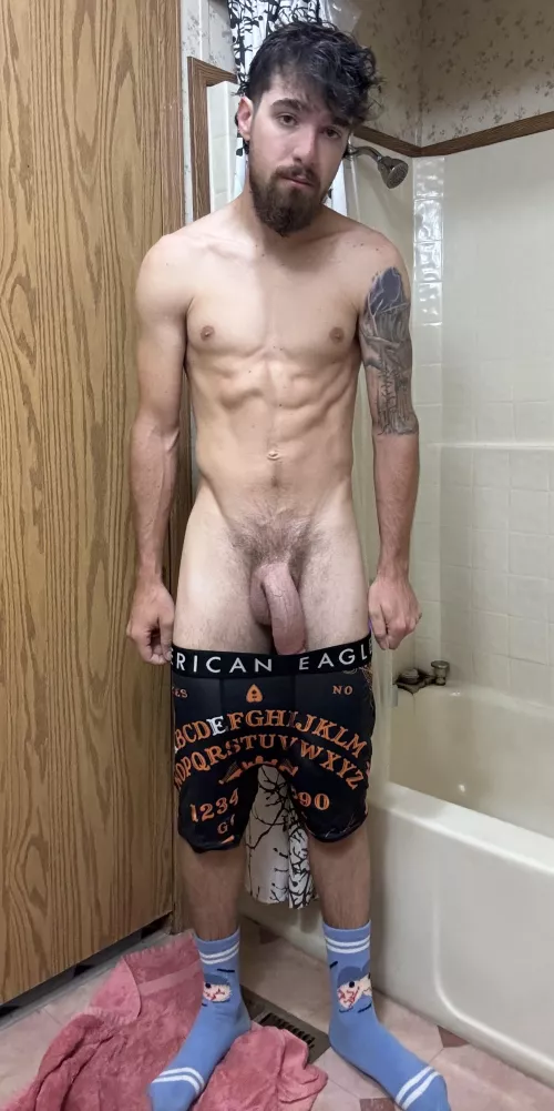 How it’s hanging this Sunday morning 😏 