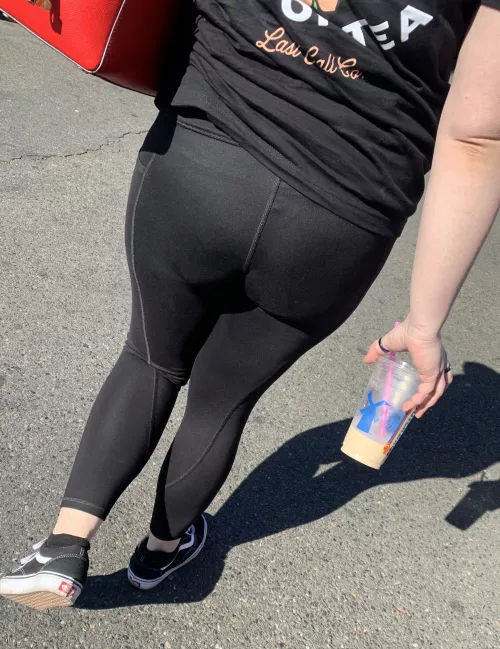 How rare is it for a public gang rape session to happen? 🤤🥵