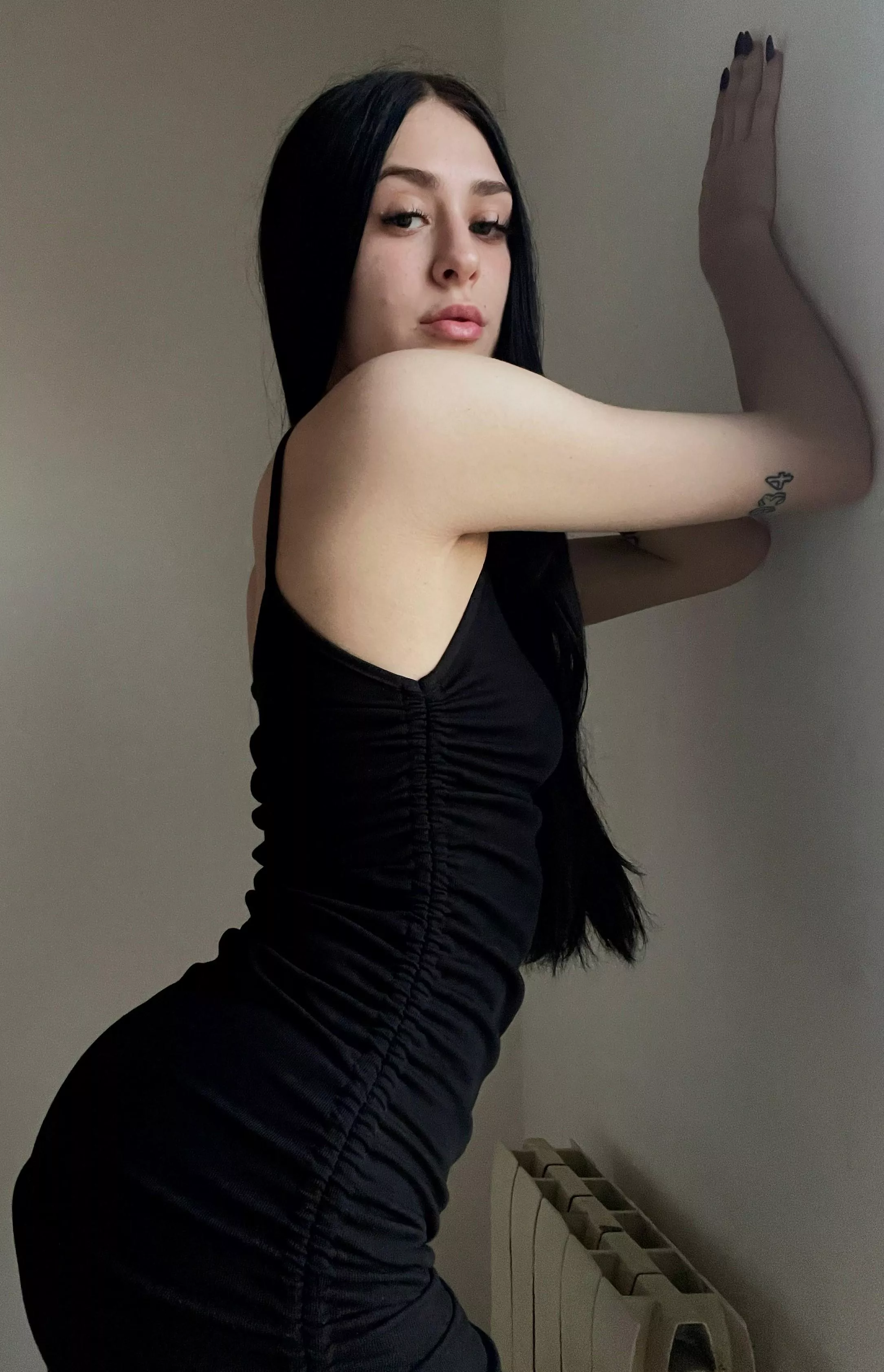 I bet this curves makes you horny as hell