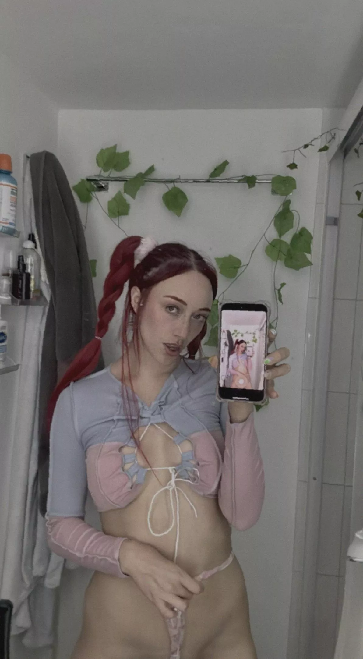 i have too many nudes on my phone 