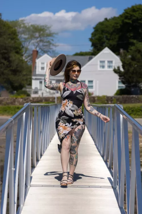 i hope this ain't getting too much attention