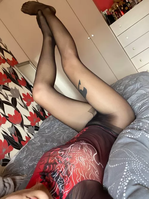 I like the way my legs look in tights