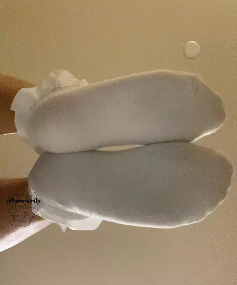 i love using my cute feet and pretty frilly white socks to remind you of your place beneath me. 