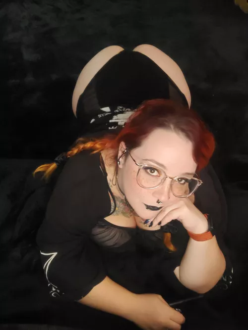 I need someone to pull those panties down and eat me