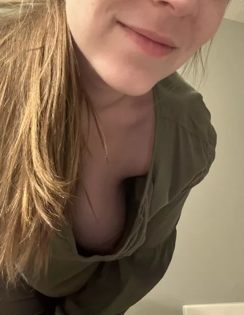 I went to the store and bent down for something on the bottom shelf. Now I know why the grocery clerk was staring 😅