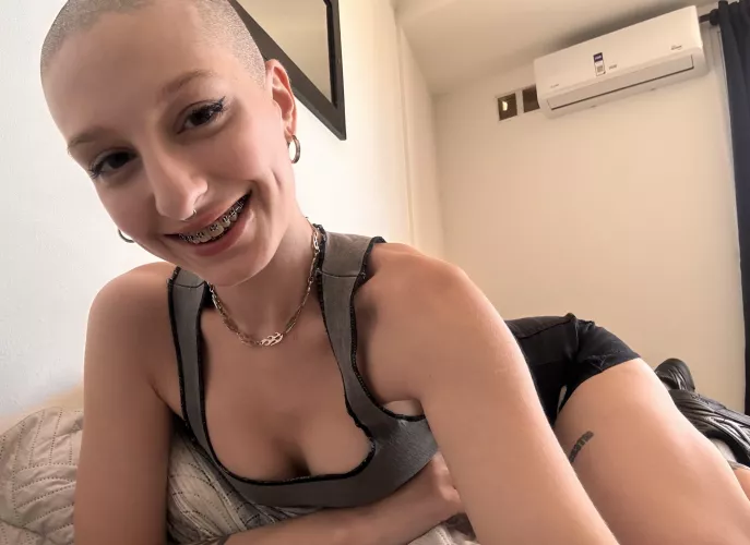 If I were you, I would adore me