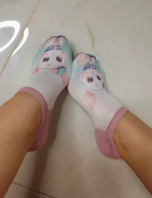 Ill let you take my socks and lick my paws