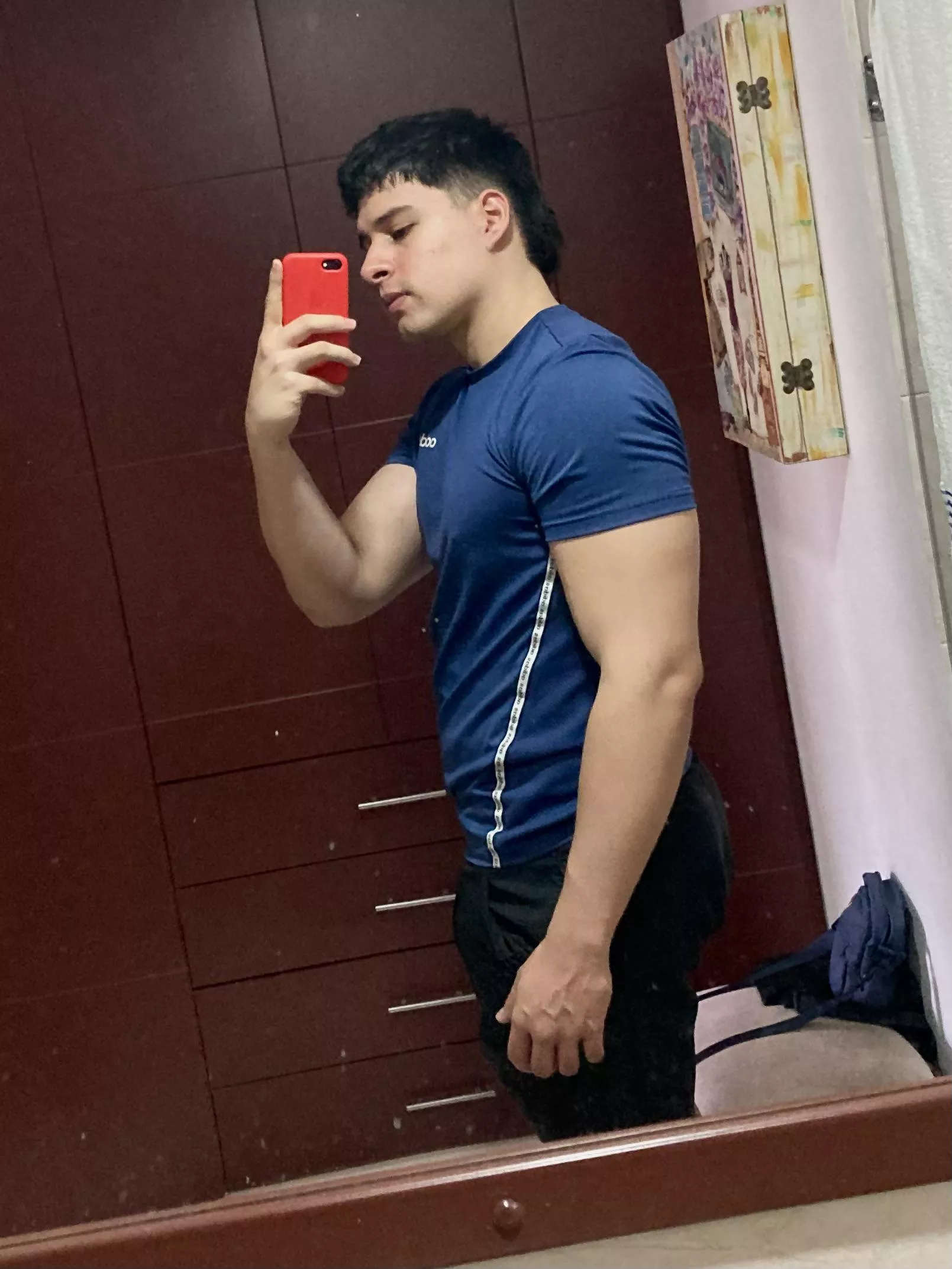 Im so sweaty after working out and ready to drain some wallets