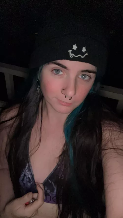 I’m thinking about getting naked outside. It’s dark, no one will notice. 