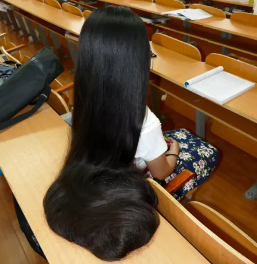 Imagine she came and sat infront of you