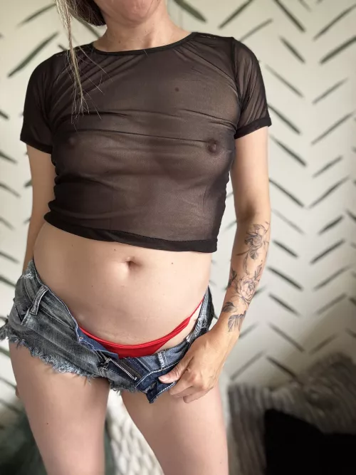 In Canada, we know shorts weather is coming to an end