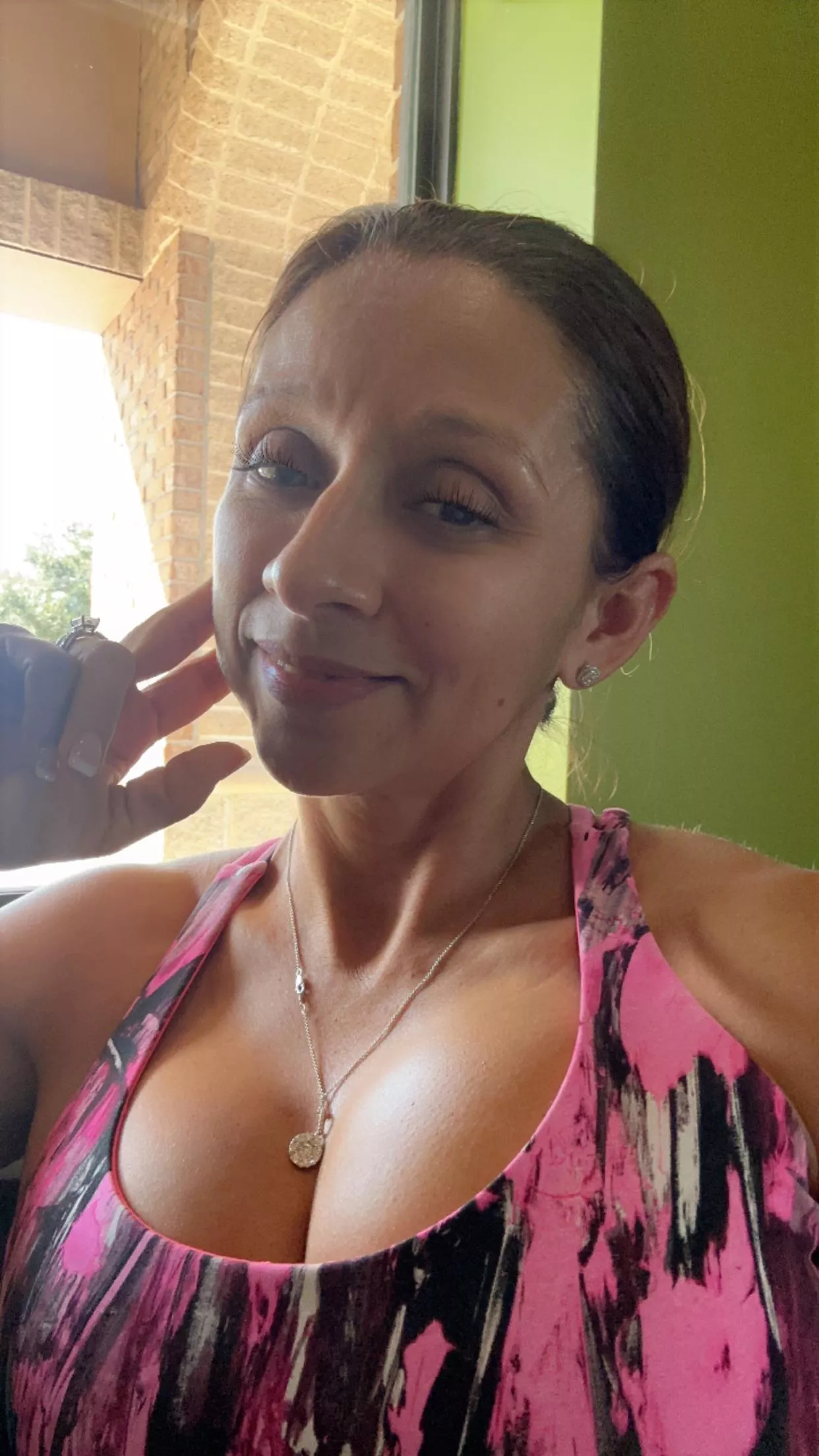 Is Friday!! Thinking of what I am going to do 