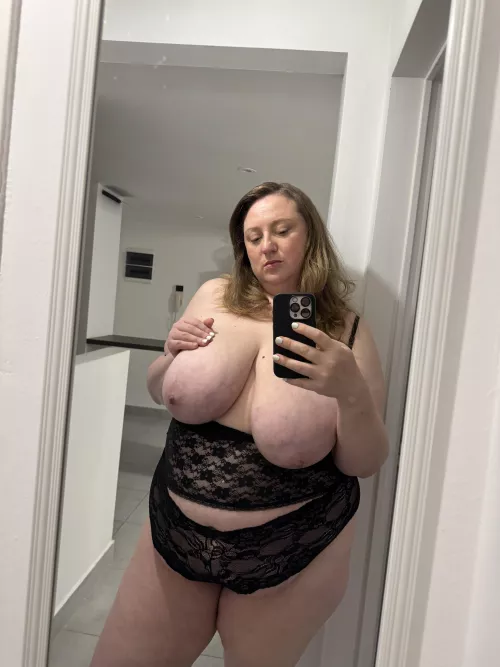 i’ve gained so much weight my tits went up 2 sizes, should i keep going or stop now?