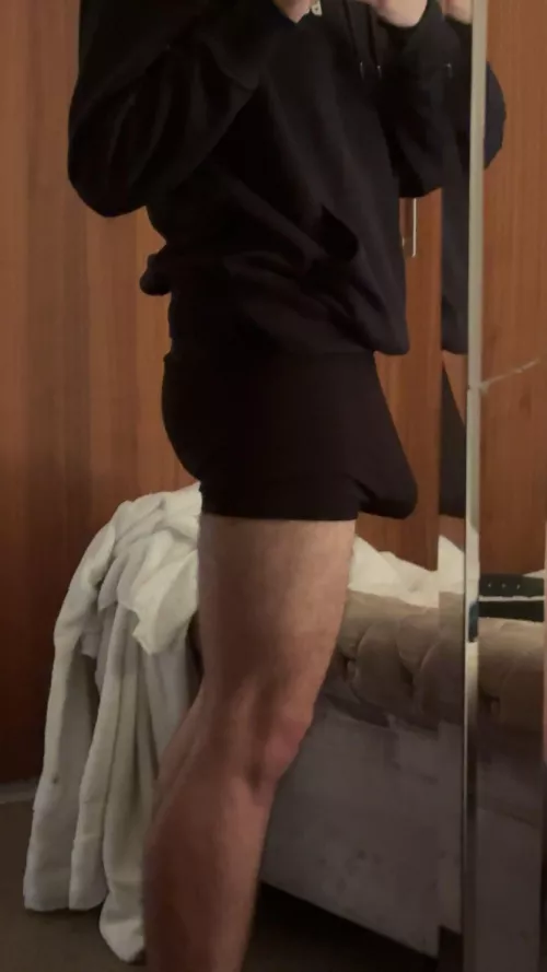 Just 18 looking for a daddy to please 