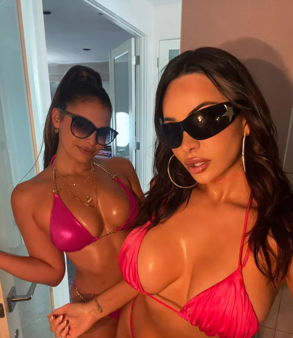 just filmed something super hot with Violet Starr - stay tuned 😍🩷