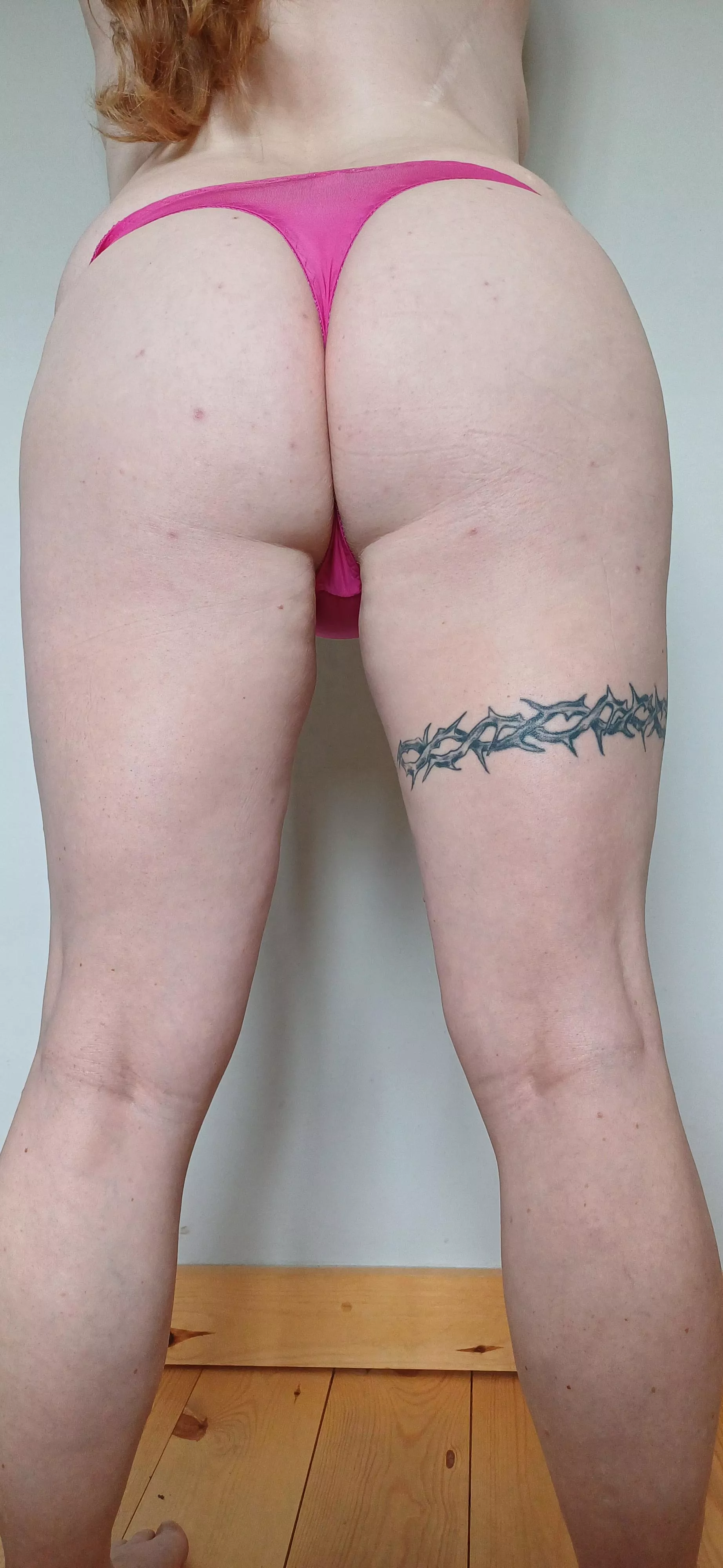 Just your average grandma next-door 😚