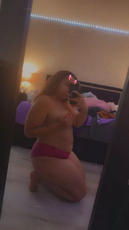 Keep me entertained baby 😜