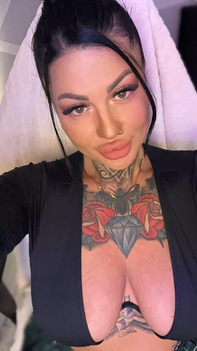 [krysstal007] come see me, i'm live right now