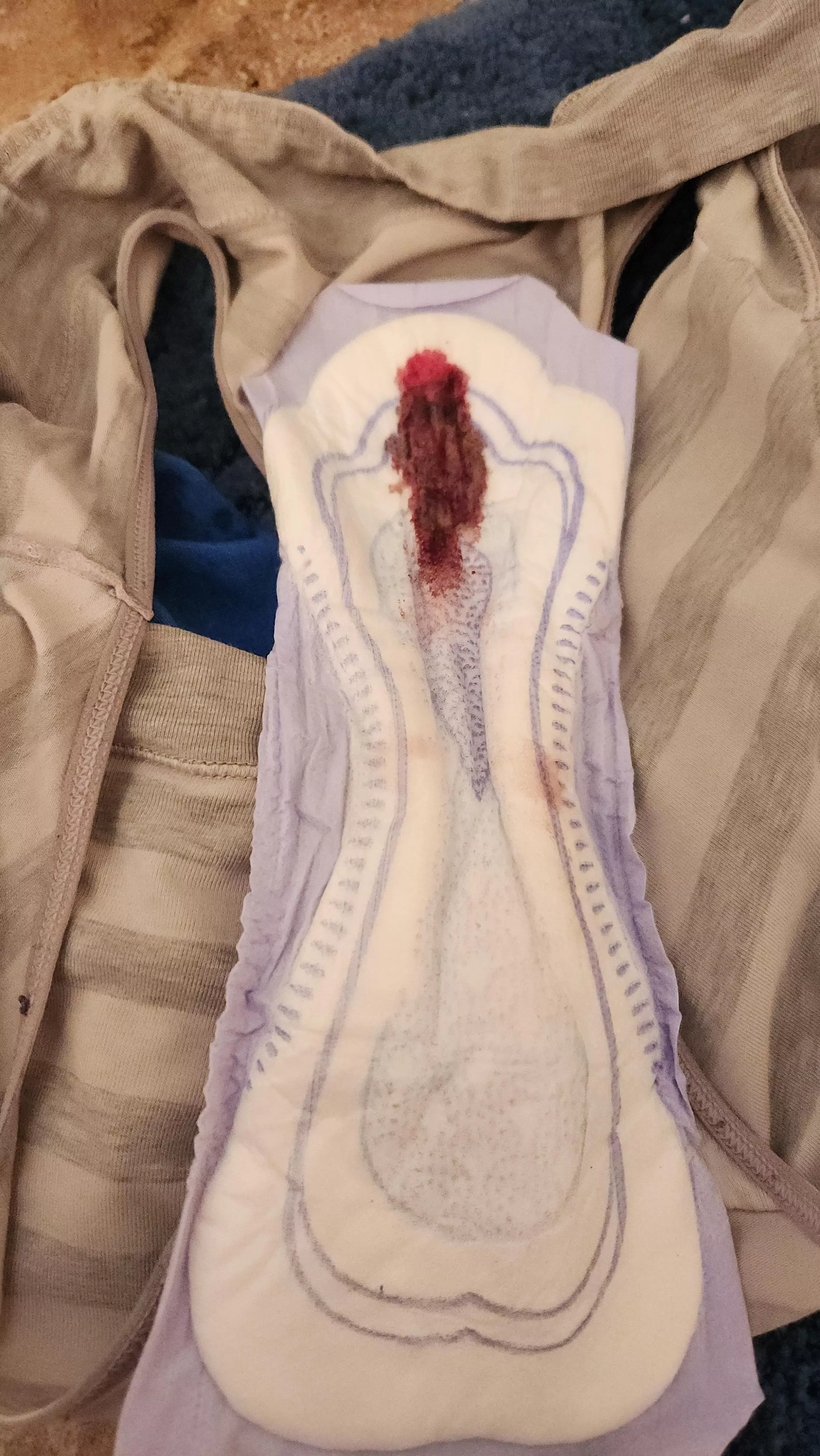 Last 2 days of my period . Eggs didn't get fertilized. Worn 4 hrs till my shower this morning. 