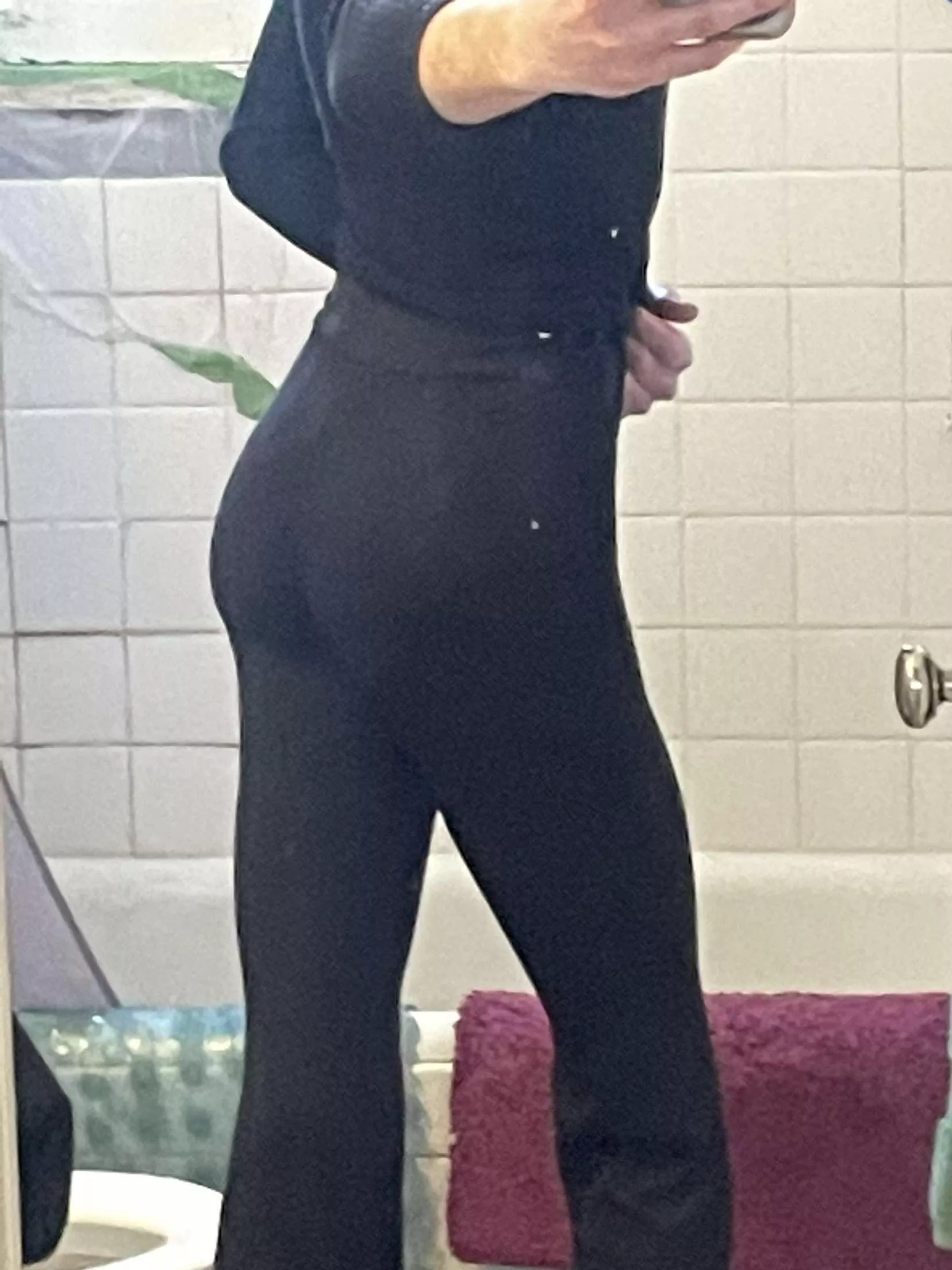 looking for a top real quick. free till 9.. 21m 130