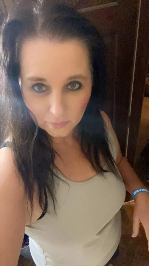 Looking for a young stud under 23