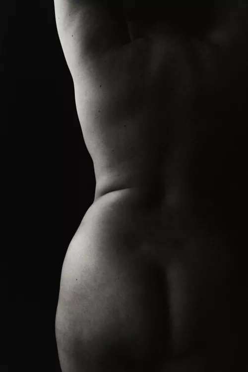 Looking for couples and singles 