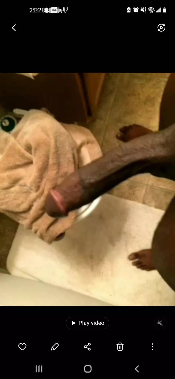 Looking for twinks and fems