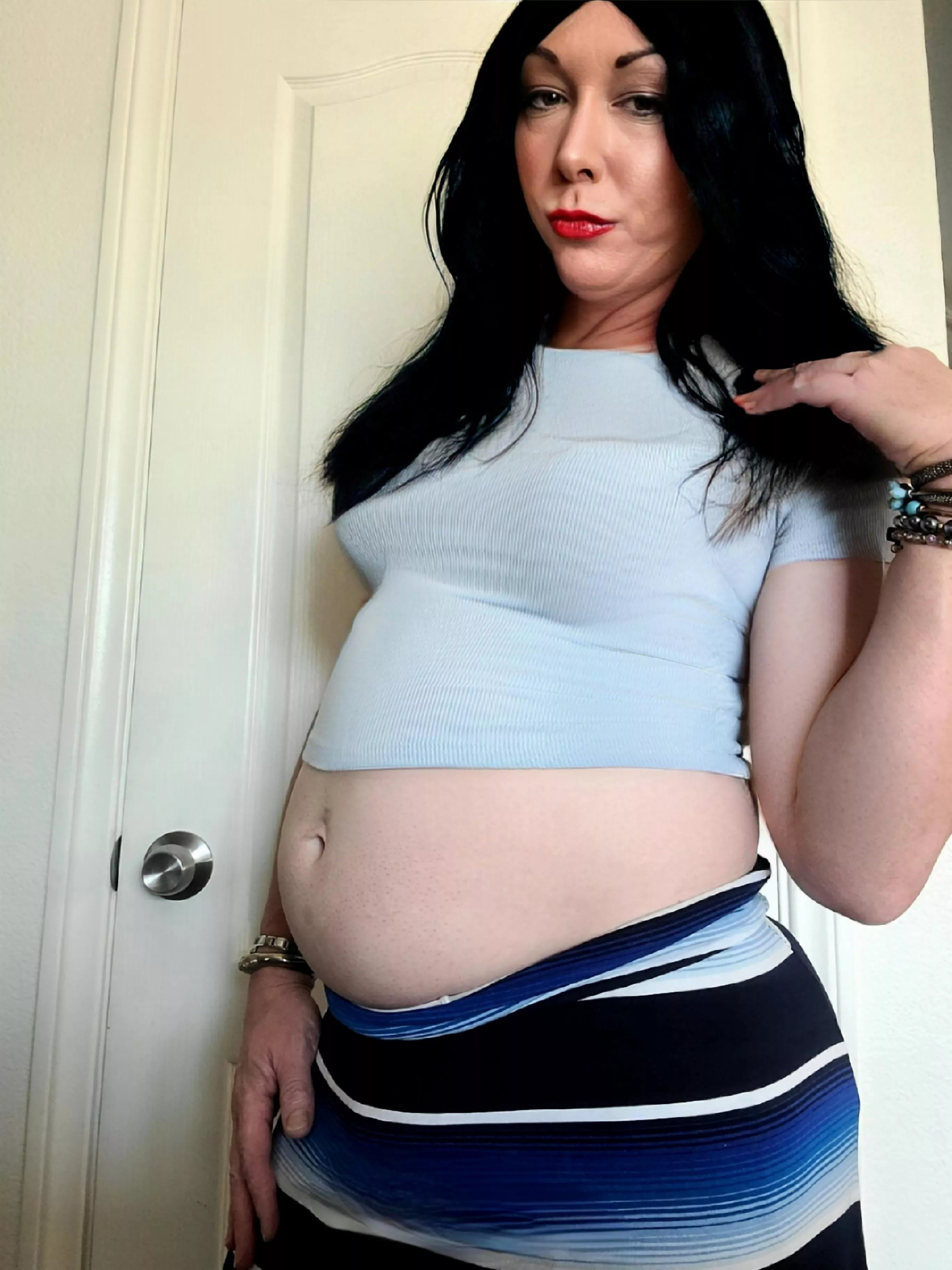 Lovin my round belly