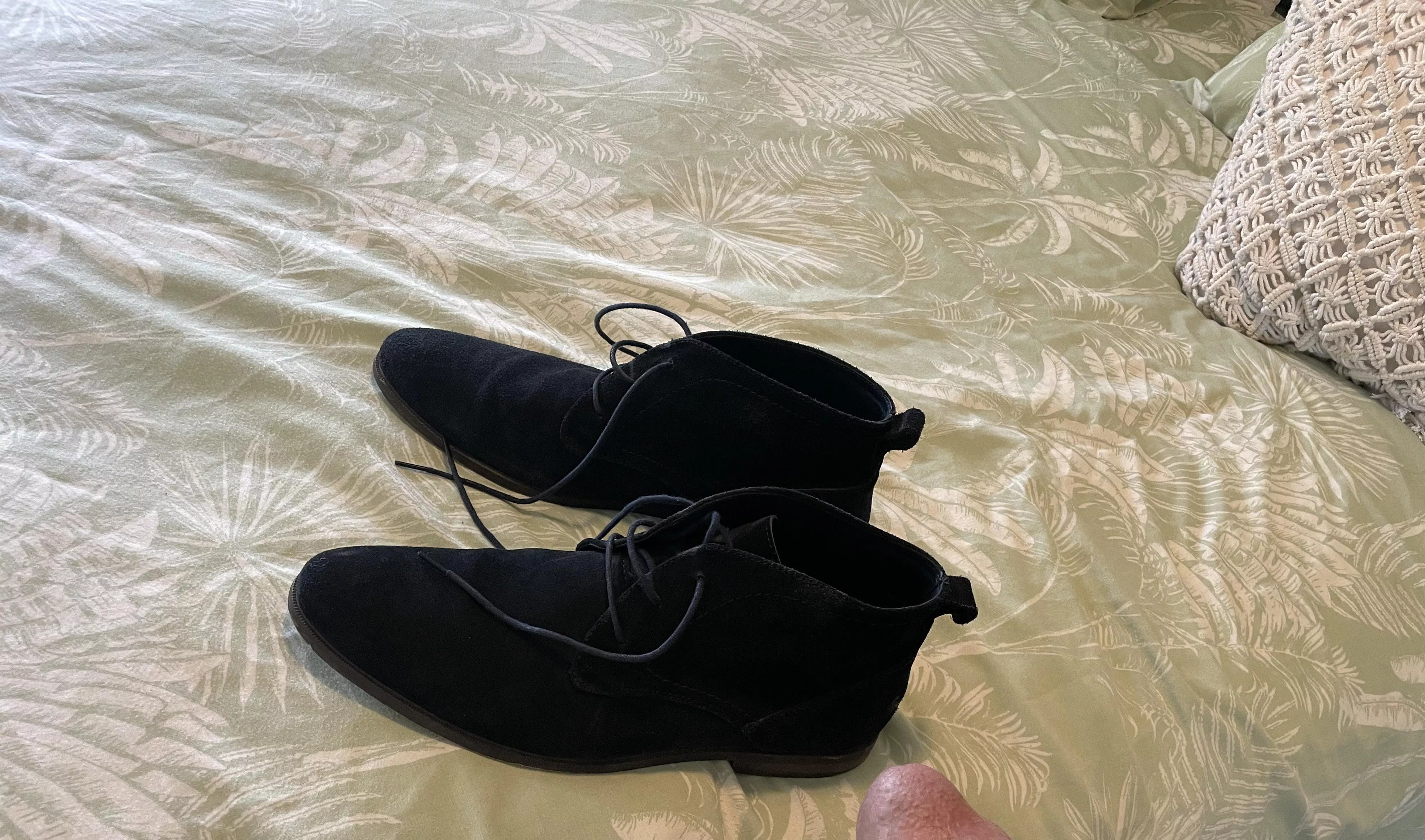 M4A how do you like my new blue suede shoes?