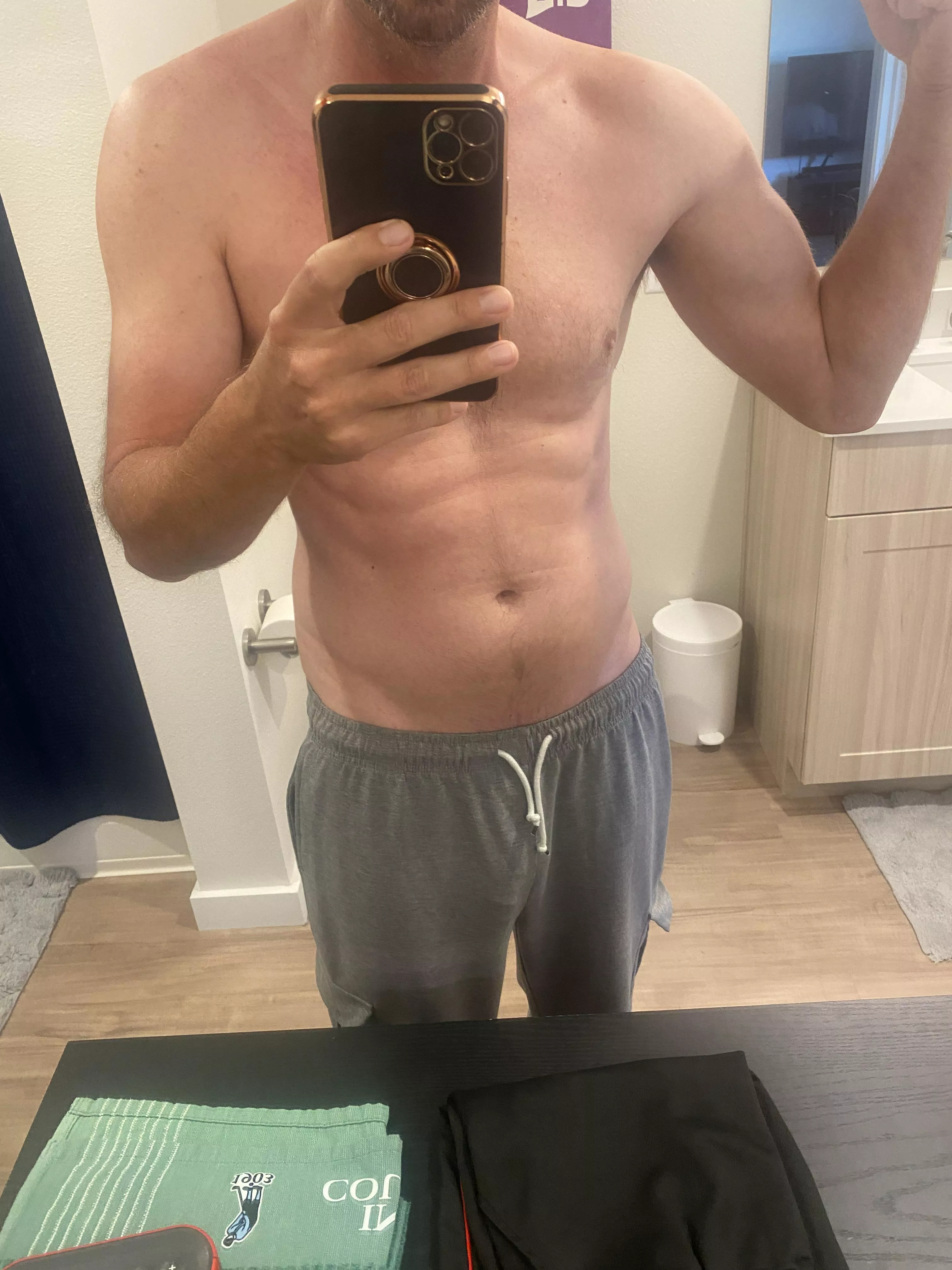 M4F Age gap is my kink, 46, fit, well hung, cut and clean. 