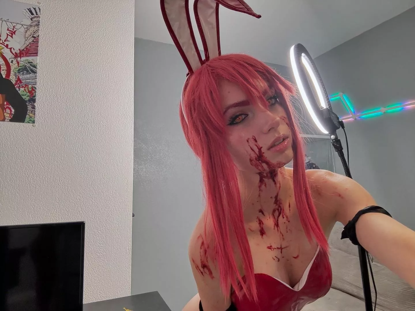 Makima cosplayer IG clarawyy 