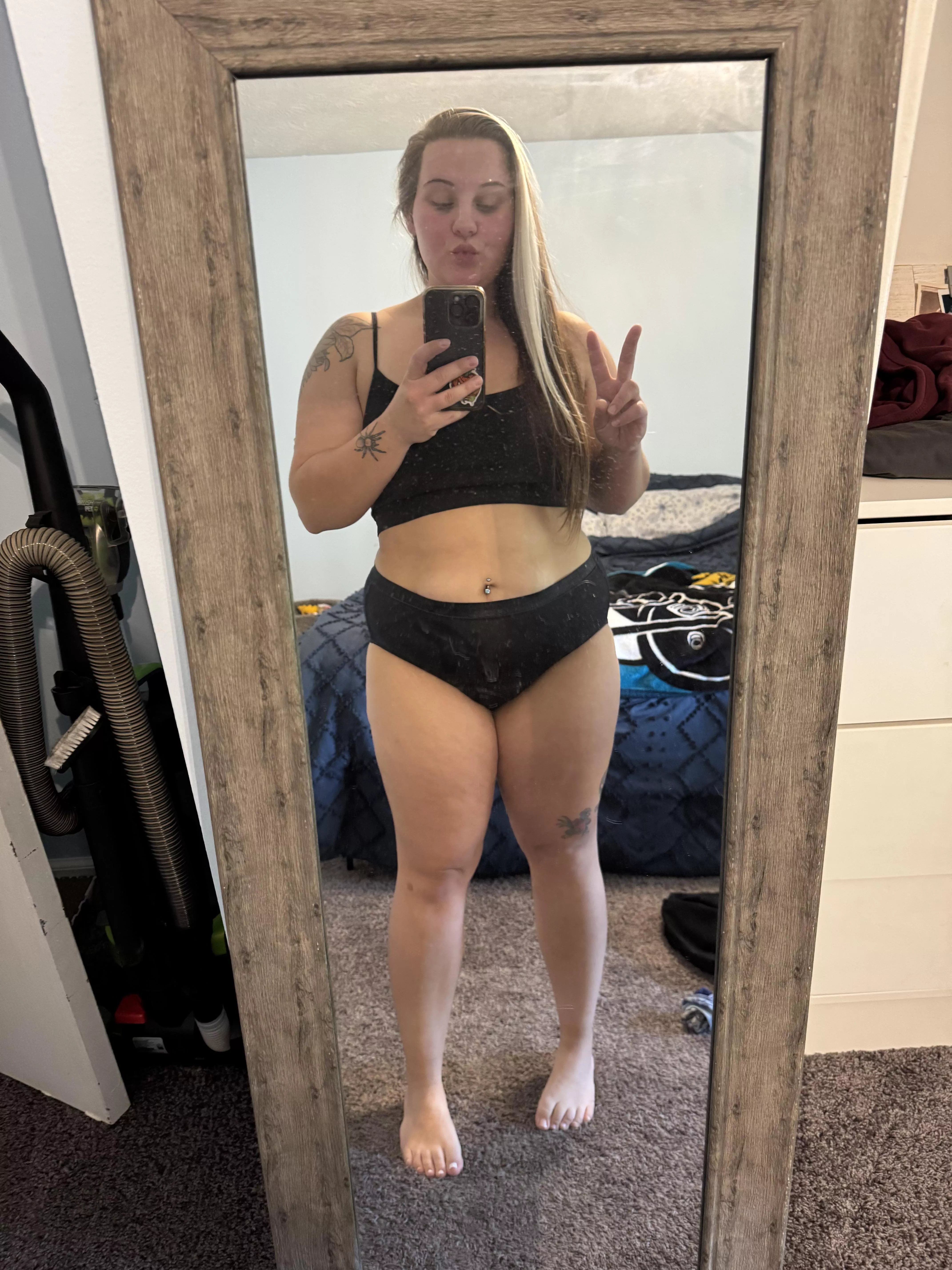 Midwest Mom/ OnlyFans ;)