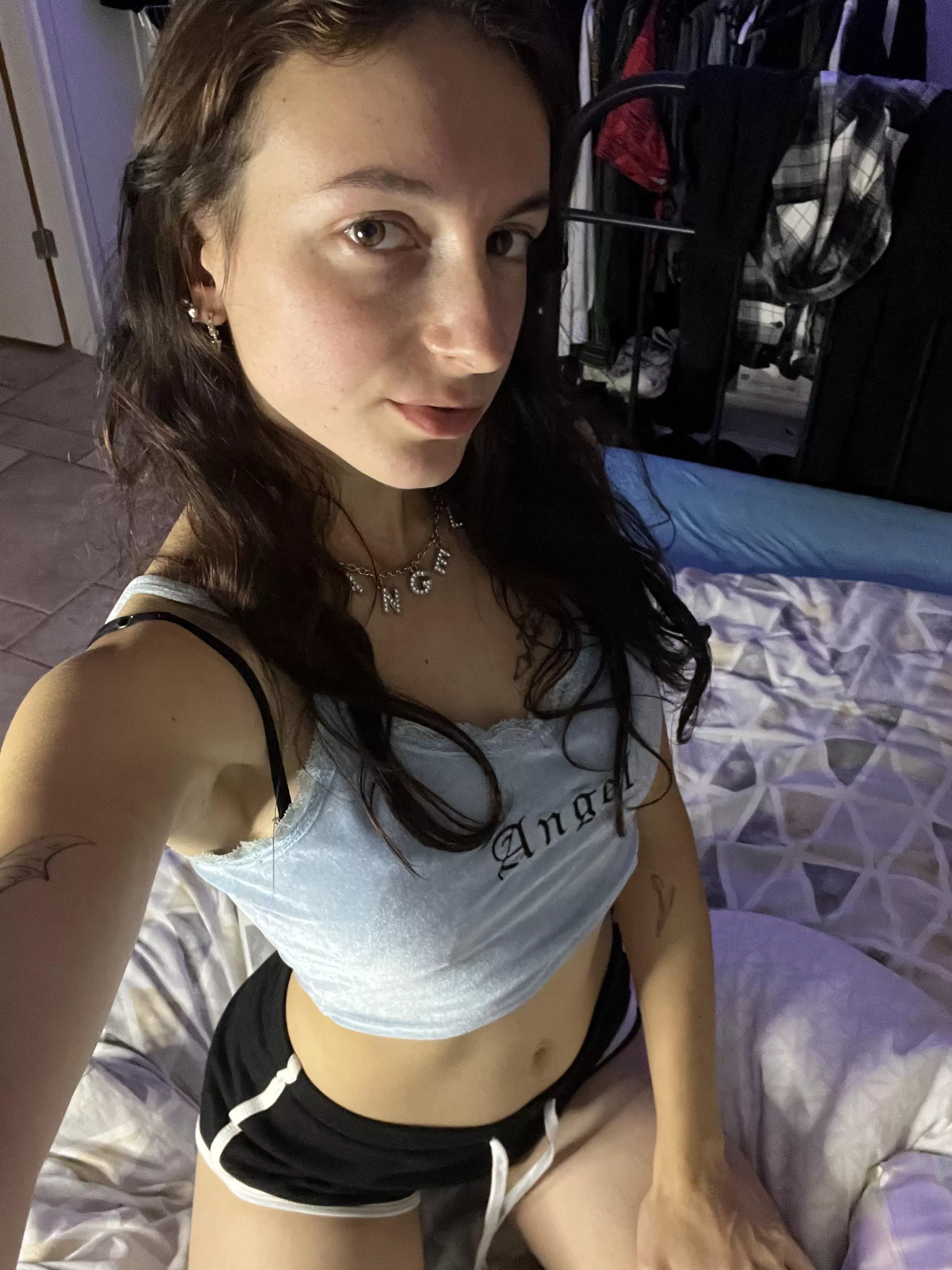 mit oder ohne pyjama schlafen?