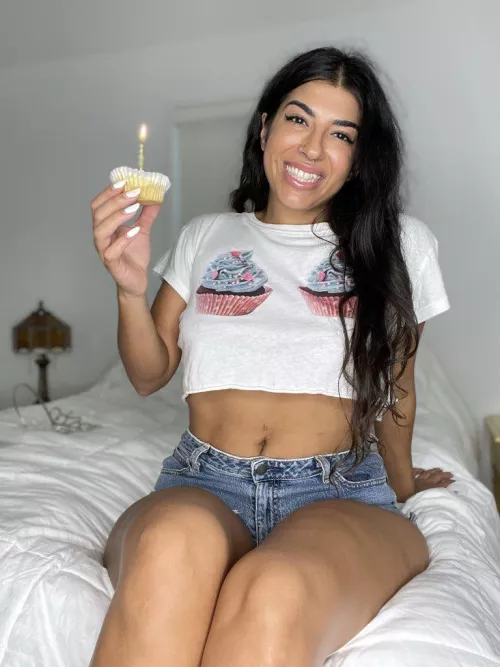 My birthday is coming up so soon!! Help me celebrate🎂 