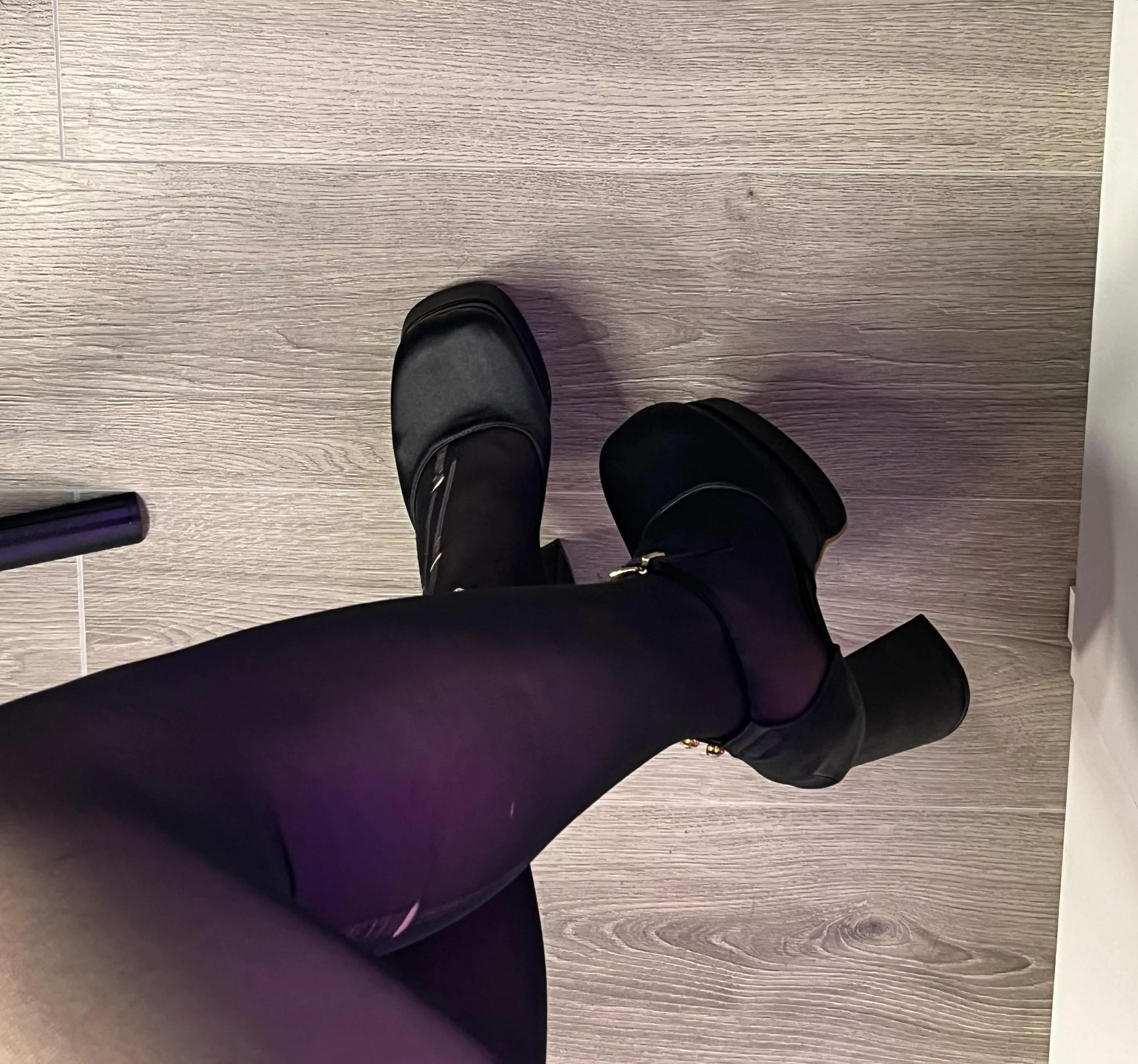 my black ripped Halloween tights and high heels