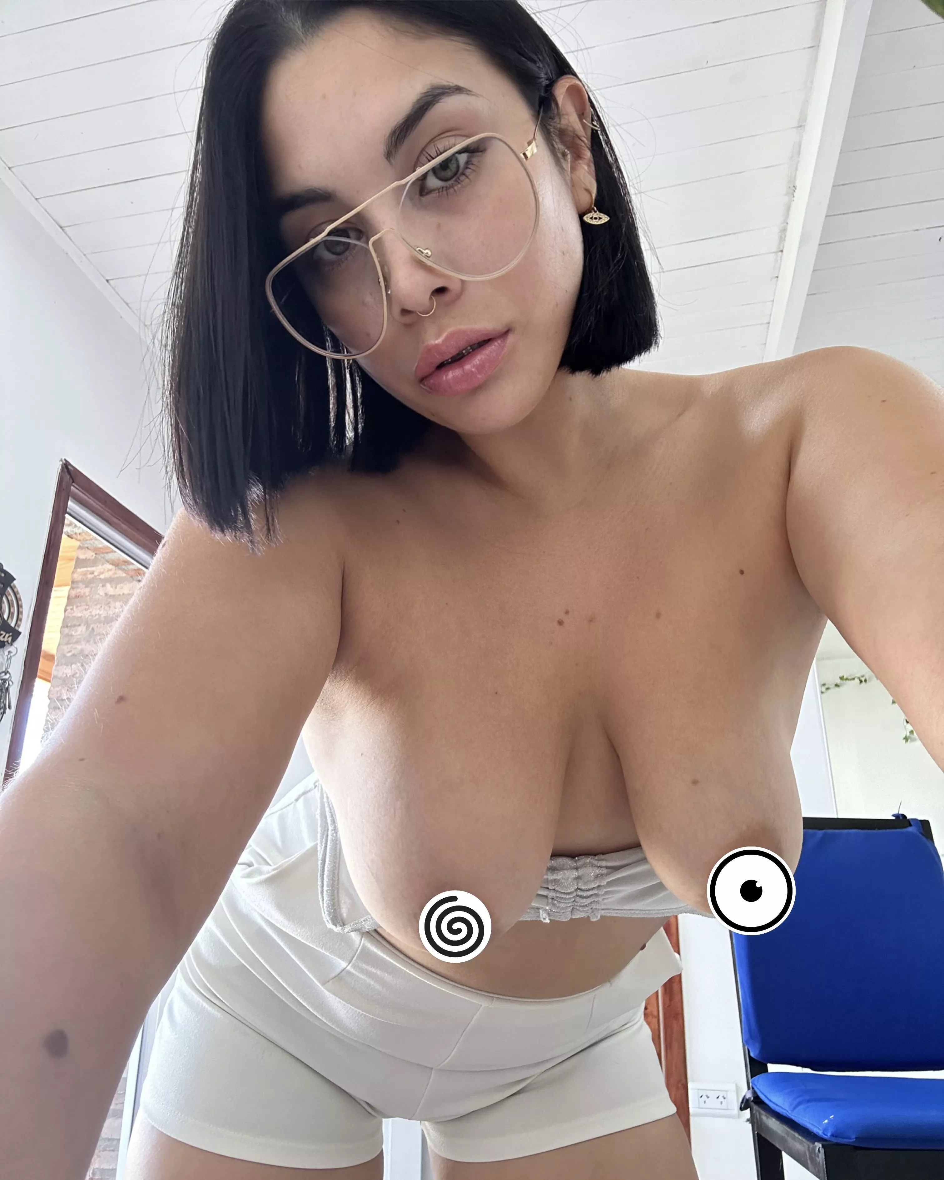 My boyfriend dumped me, because he says I am to fat... What do you think?