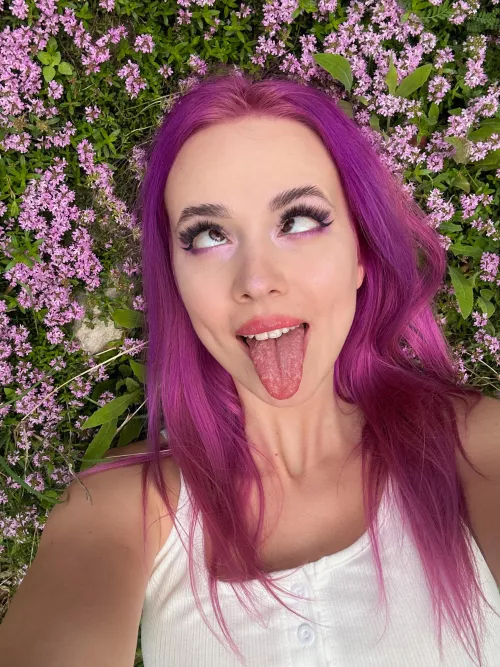 My throat is very welcoming