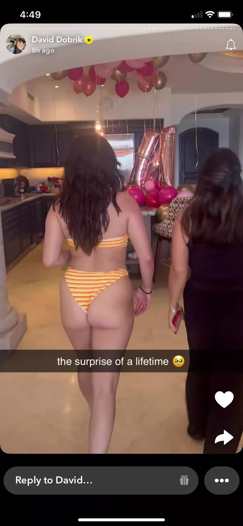 Nats sexy ass on David’s snap