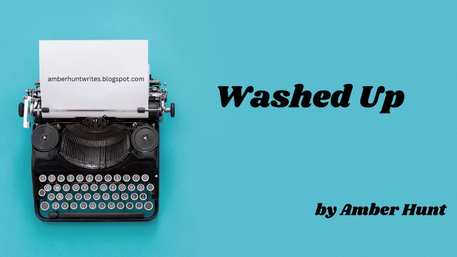 New story! Washed Up #magicaltransformation #washingmachine #revenge #flattening #machine #stuck #inanimatetransformation #wringer #story 