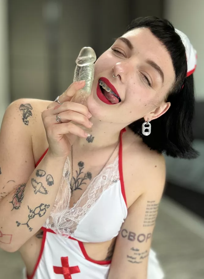 [OC] Sexy nurse with braces come to give you boner :P