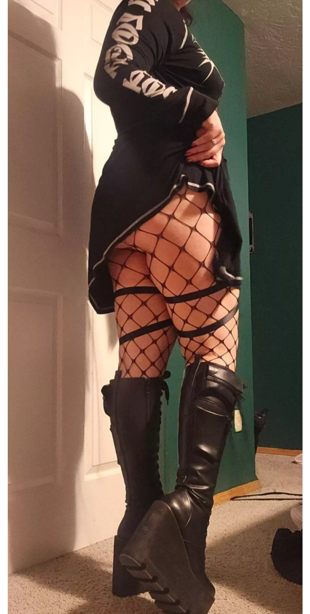 #oregon The boots stay on when I bend over 