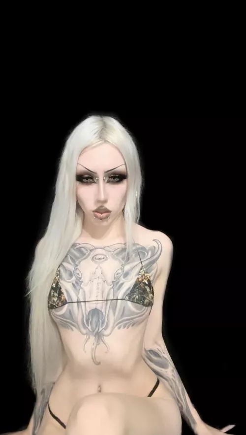 Pierced for your pleasure💕💋